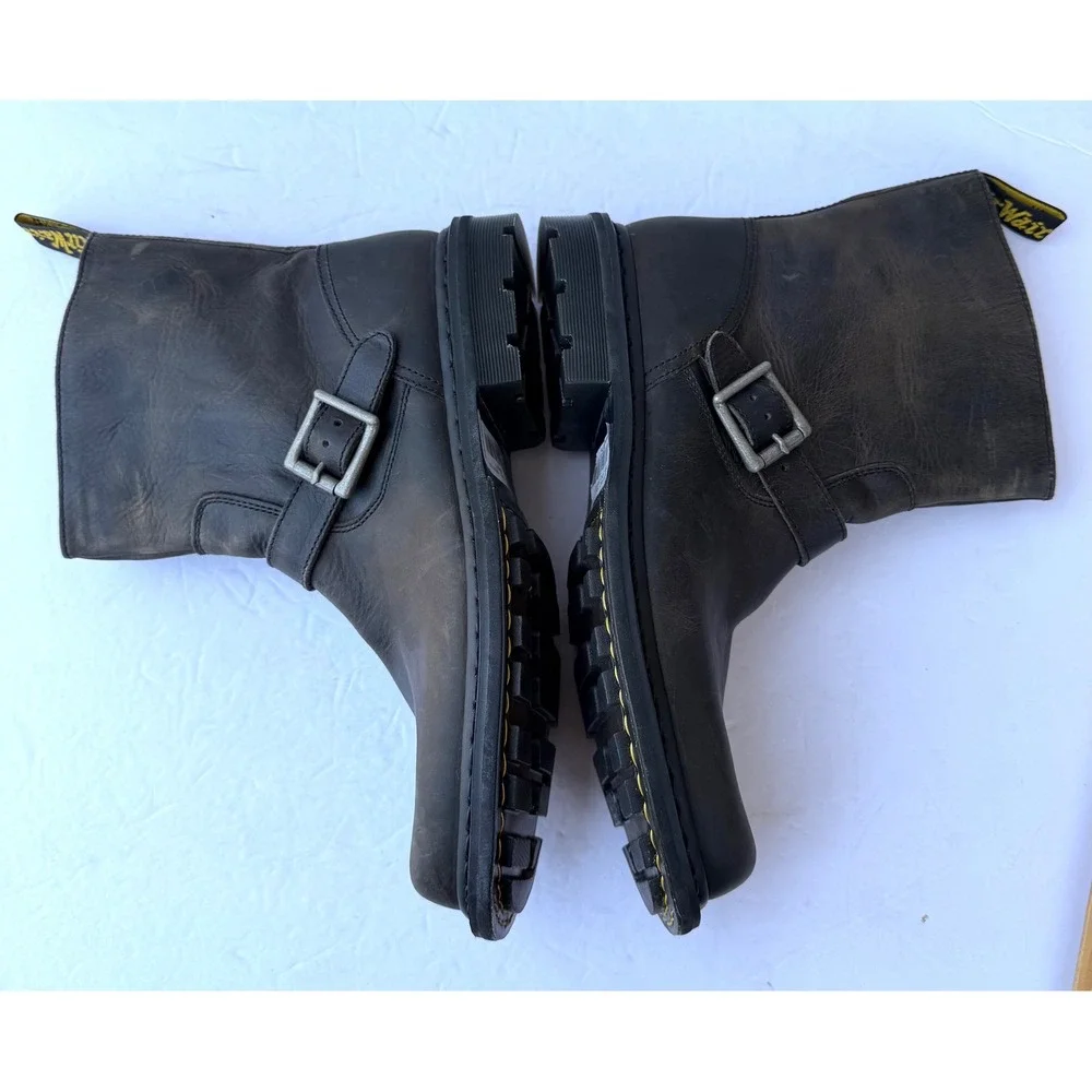 Dr. Martens Mens New Brown Leather Buckle Pull On MidCalf Pier Engineer Boots 13